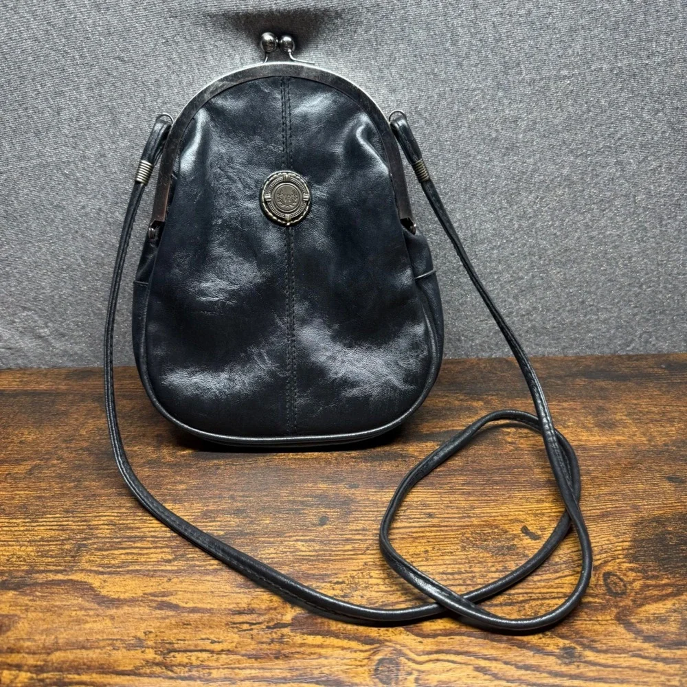 Vintage Black Faux Leather Kiss Lock Crossbody Bag Small Purse Y2K Goth Grunge